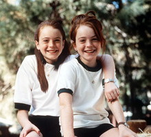 lindsay-lohan-nie-wierzcie-blizniaczkom
