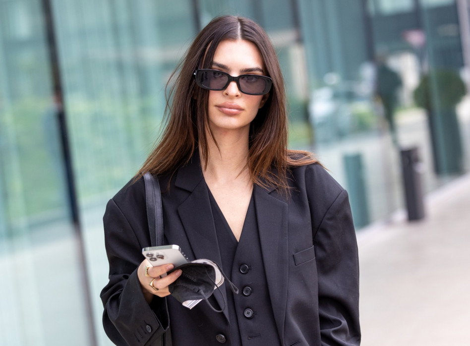 Emily Ratajkowski