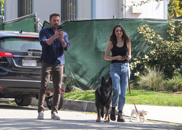 Ana de Armas i Ben Affleck