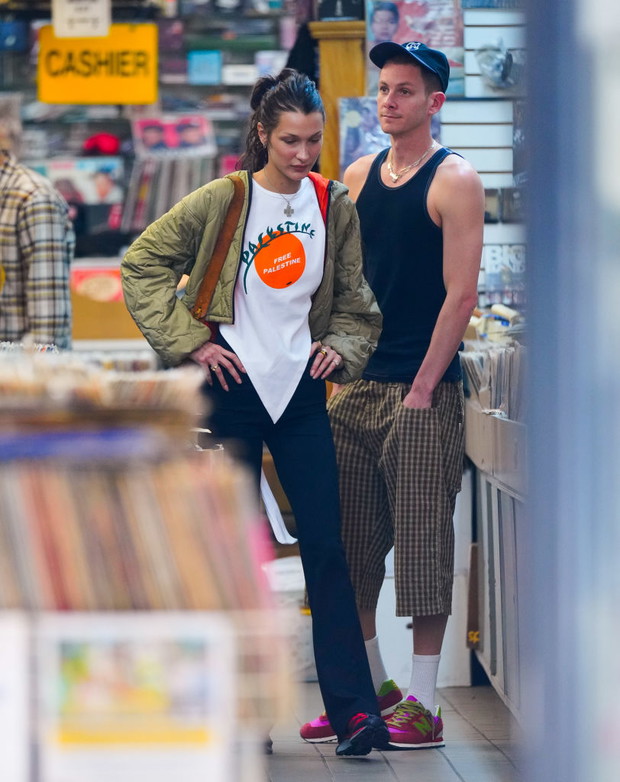 Bella Hadid i Marc Kalman – stylizacje