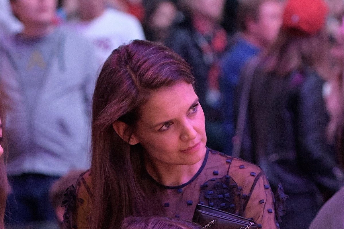 Córka Toma Cruise'a i Katie Holmes, Suri Cruise debiutuje na wielkim ekranie. „Jest naprawdę utalentowana” – mówi dumna mama