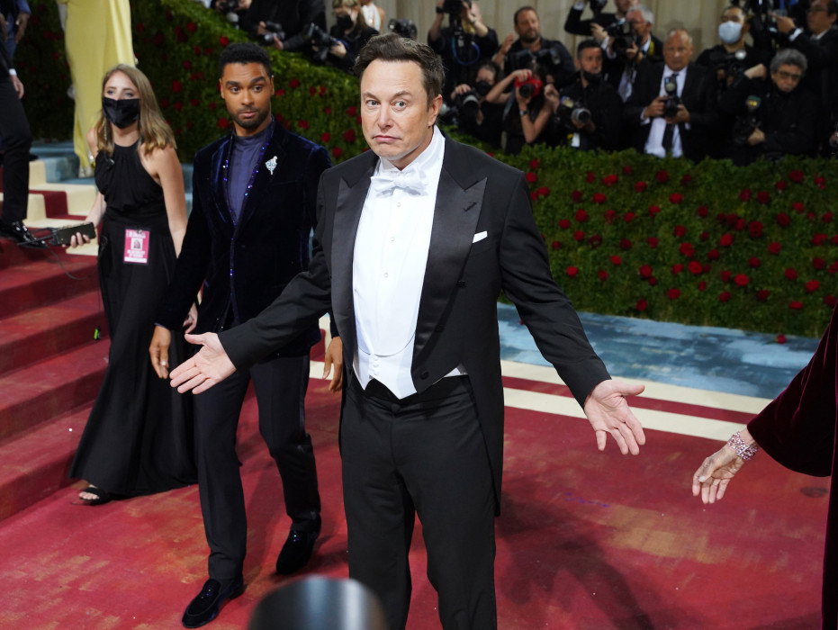 Elon Musk znów w centrum skandalu z romansem w tle. To on rozbił małżeństwo Sergey'a Brina, swojego przyjaciela i założyciela Goggle'a?