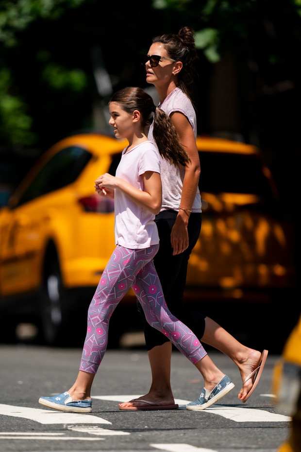 Katie Holmes i Suri Cruise.