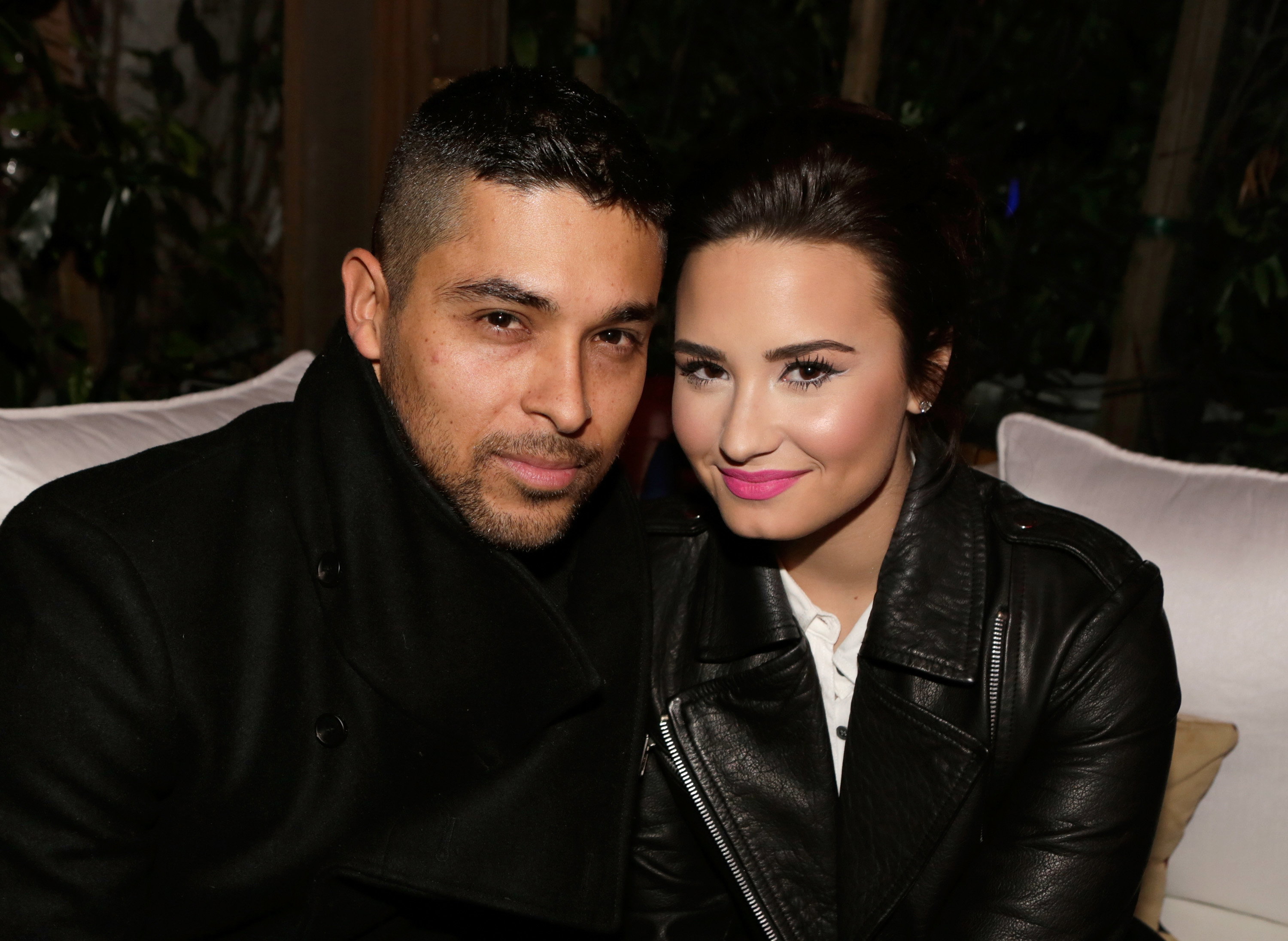 Demi Lovato sugeruje w nowej piosence, że padła ofiarą groomingu