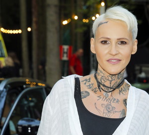 Agnieszka Chylińska zrobiła sobie tatuaż z błędem. Specjalnie?