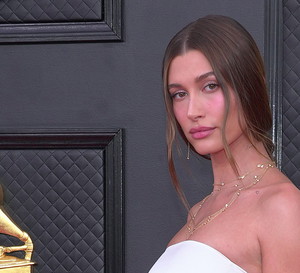 Hailey Bieber