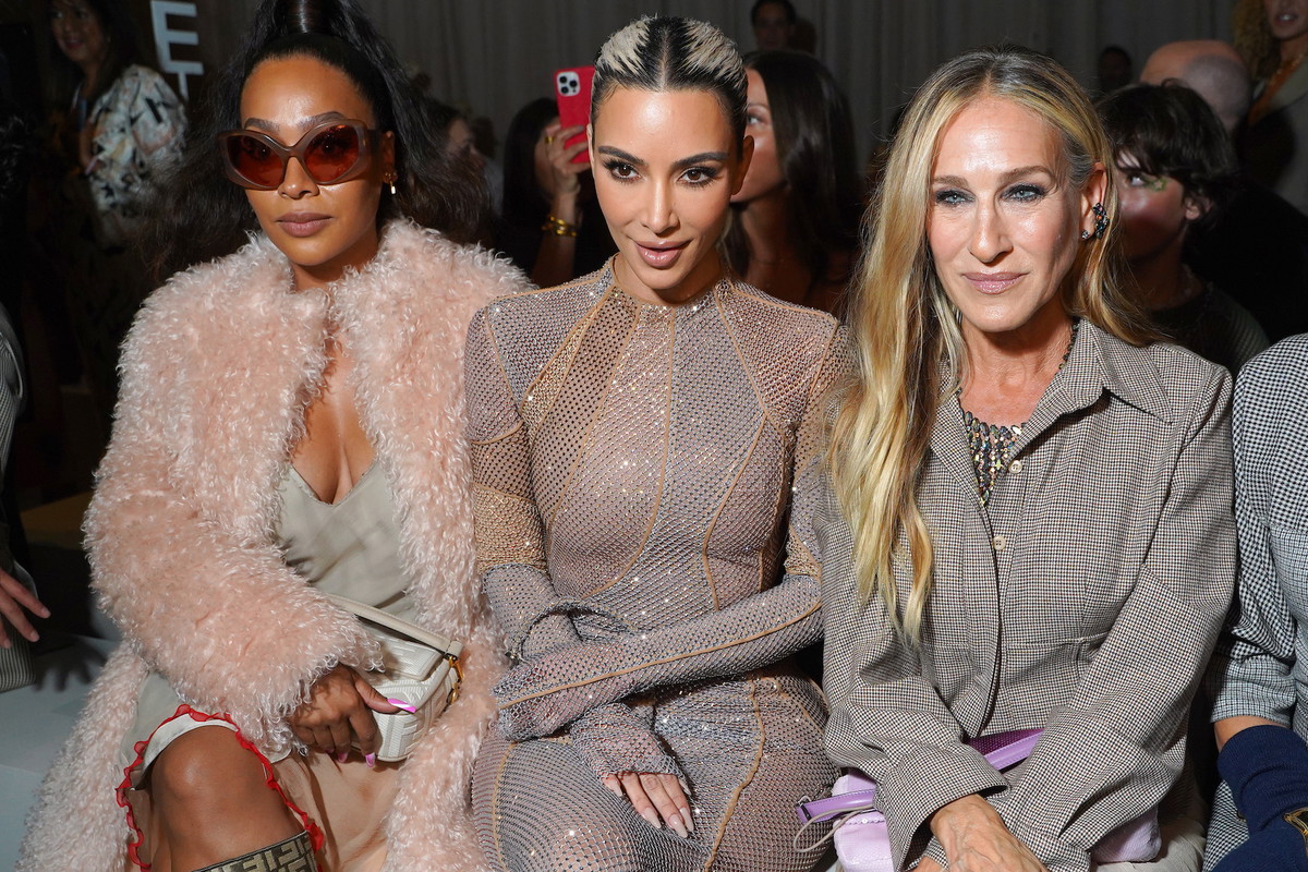Sarah Jessica Parker, Kim Kardashian i inne gwiazdy mody spotkały się, by świętować 25-lecie ulubionej torebki Carrie Bradshaw!