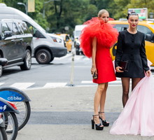 NYFW wiosna-lato 2023: street style