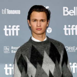 Ansel Elgort oskarżony o molestowanie seksualne. Aktor z „Gwiazd naszych wina” odpowiedział na zarzuty!