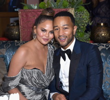 Chrissy Teigen przerwała milczenie. Żona Johna Legenda niedawno straciła dziecko