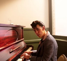 „Elvis”, reż. Buz Luhrmann (2022), Warner Bros.