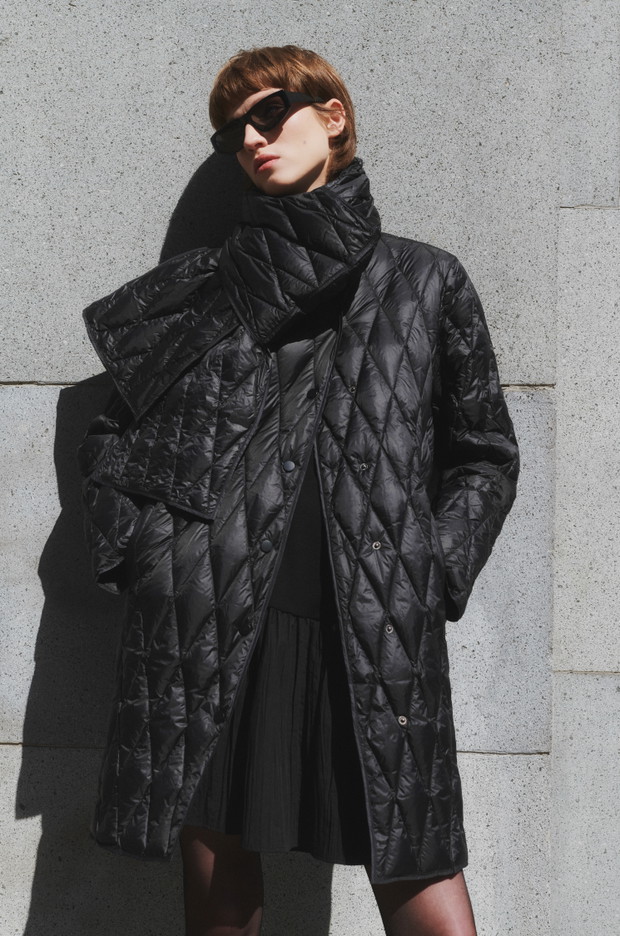 SOLAR BLACK