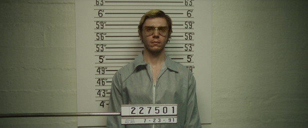 „Dahmer – Potwór: Historia Jeffreya Dahmera”