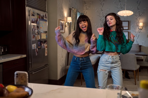 „Ginny & Georgia 2”