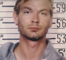 Jeffrey Dahmer jeszcze straszniejszy. Serial dokumentalny „Rozmowy z mordercą: Taśmy Jeffreya Dahmera” szokuje