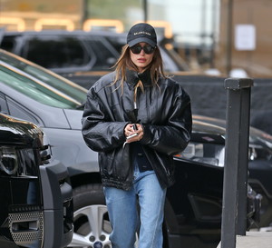 Hailey Bieber