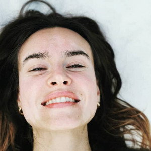 Kasia Smutniak stworzyła filtr na Instagramie, który wspiera osoby z bielactwem