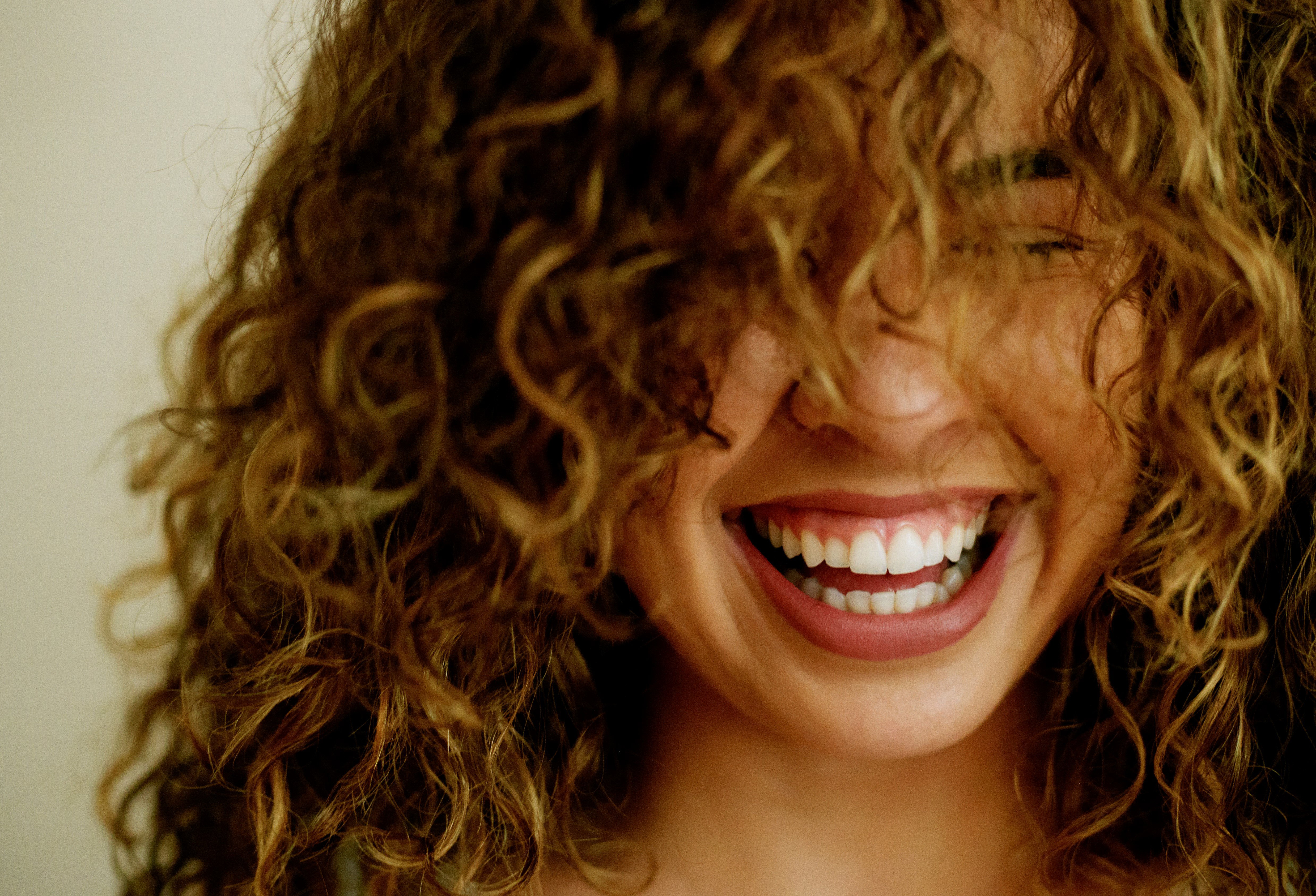curly