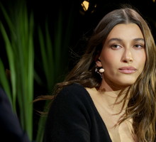 Hailey Bieber