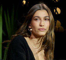 Hailey Bieber