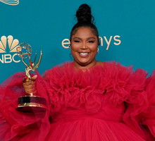 Lizzo podczas Emmy Awards