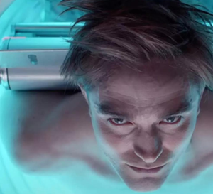 „Mickey 17”: Robert Pattinson