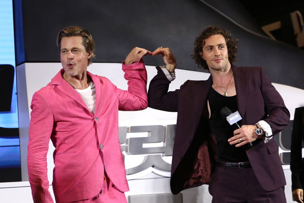 Aaron Taylor-Johnson i Brad Pitt