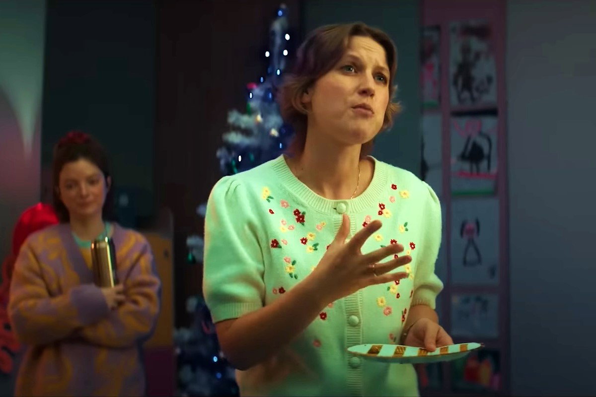 „Noc w przedszkolu” – tak strasznej komedii świątecznej na Netfliksie jeszcze nie było. W obsadzie Ola Domańska i Zbigniew Zamachowski