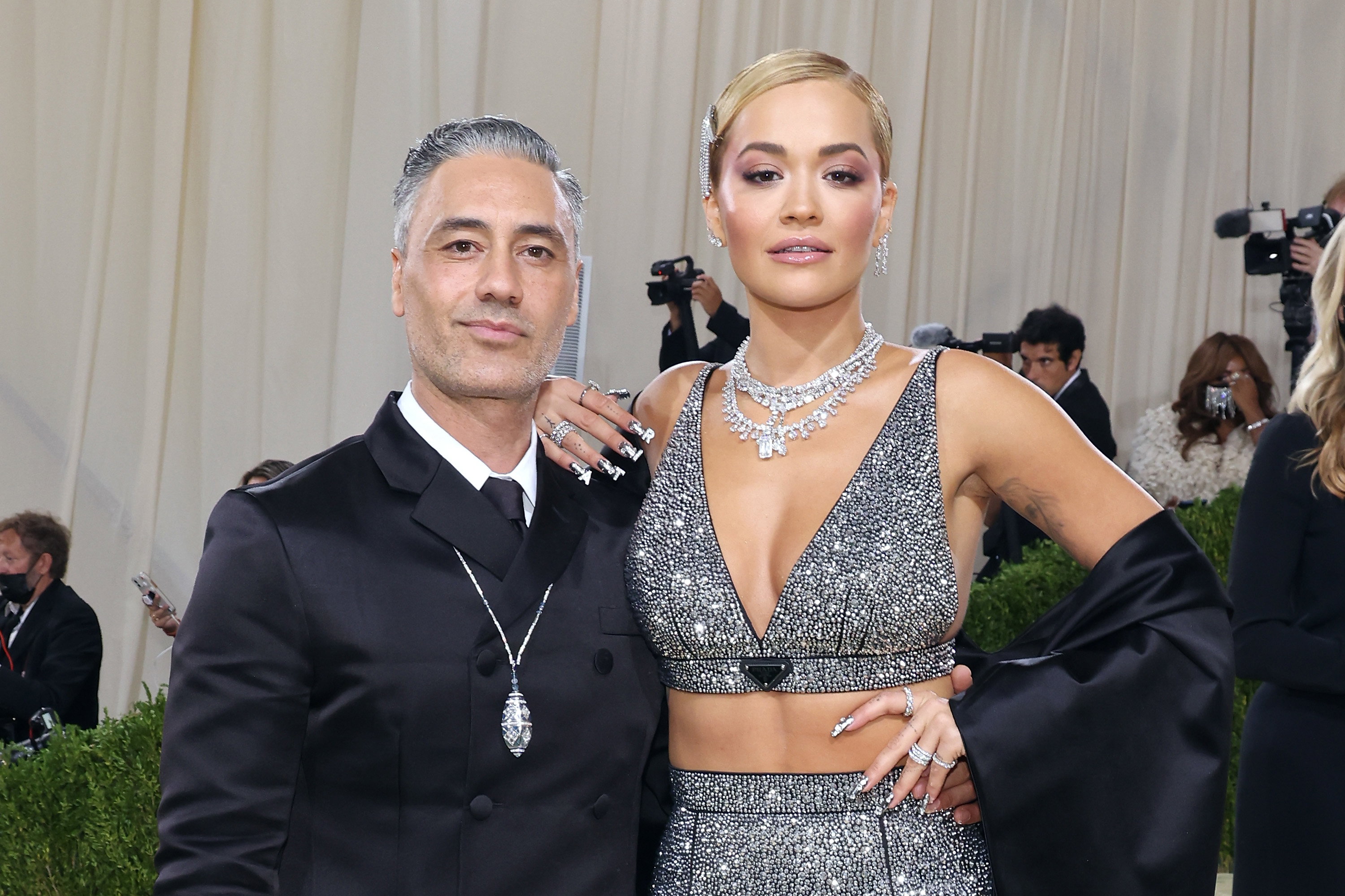 Taika Waititi i Rita Ora