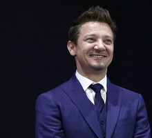 Jeremy Renner