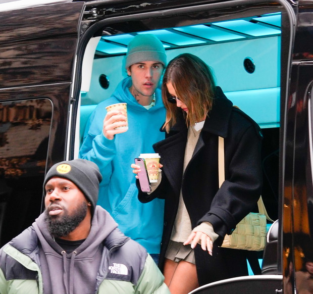 Hailey Bieber