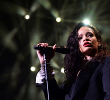 Super Bowl 2023: kiedy i gdzie oglądać mecz oraz Halftime Show z udziałem Rihanny?