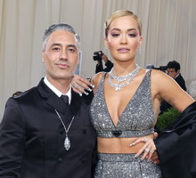 Taika Waititi i Rita Ora