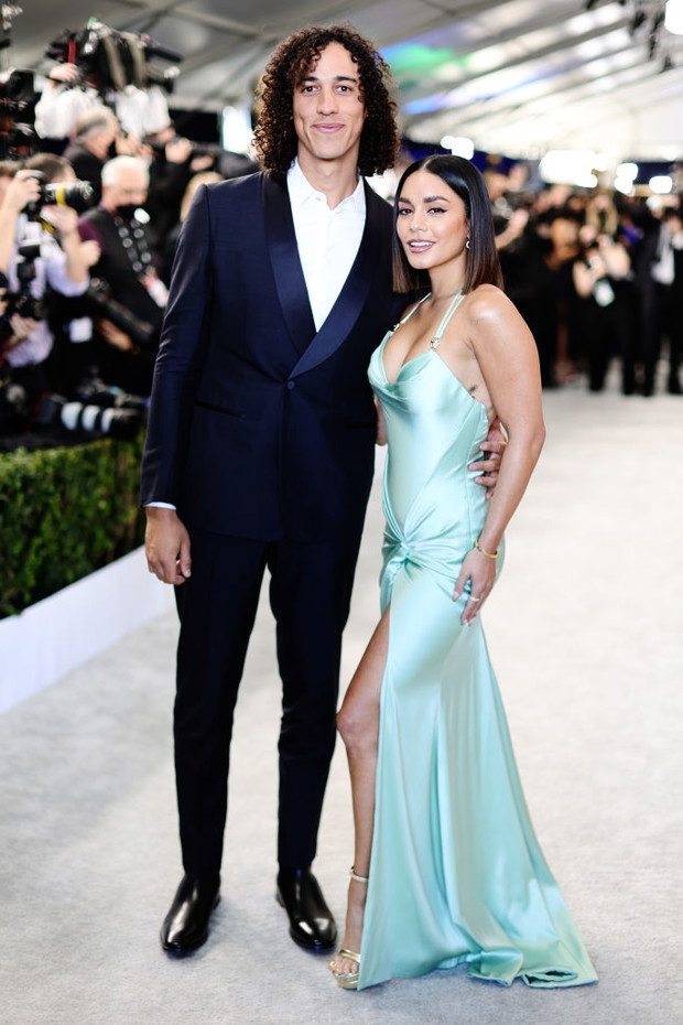 Vanessa Hudgens i Cole Tucker zaręczeni