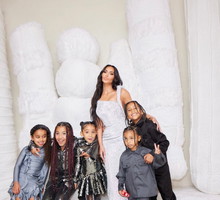 Kim Kardashian z dziećmi i Dream Kardashian