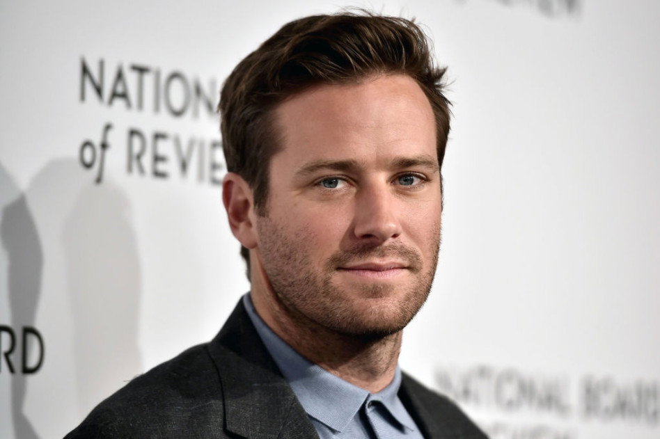 Armie Hammer oskarżony o gwałt. Sequel „Tamte dni, tamte noce” wisi na włosku?