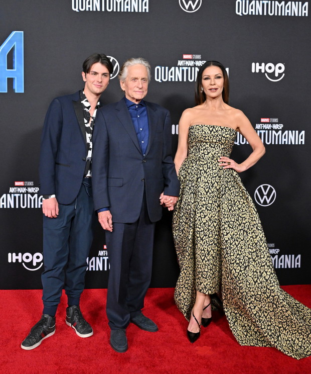 Dylan Michael Douglas, Michael Douglas i Catherine Zeta-Jones na czerwonym dywanie
