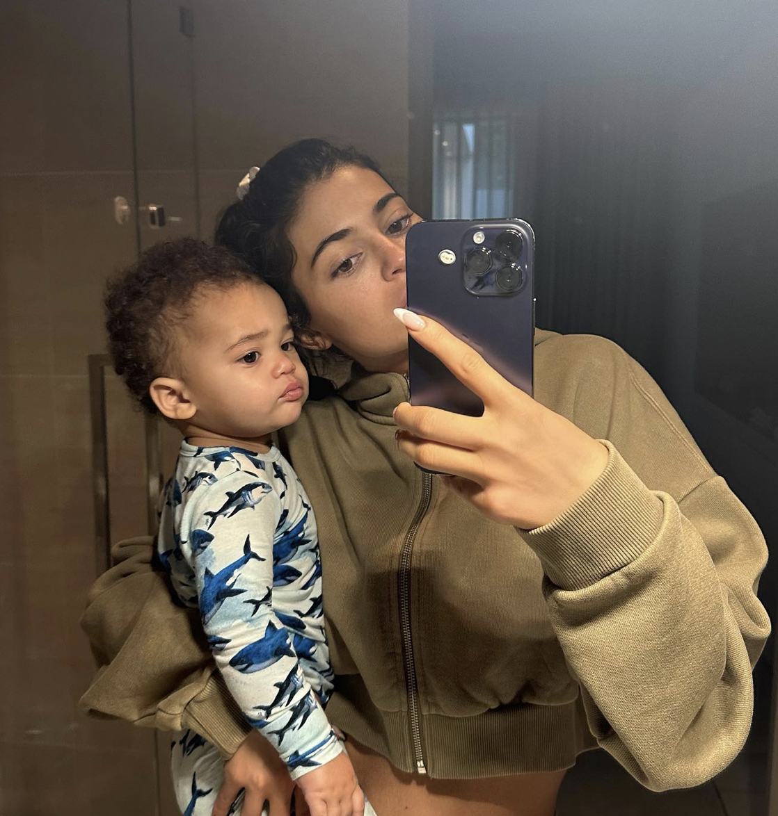 Kylie Jenner i Aire Webster