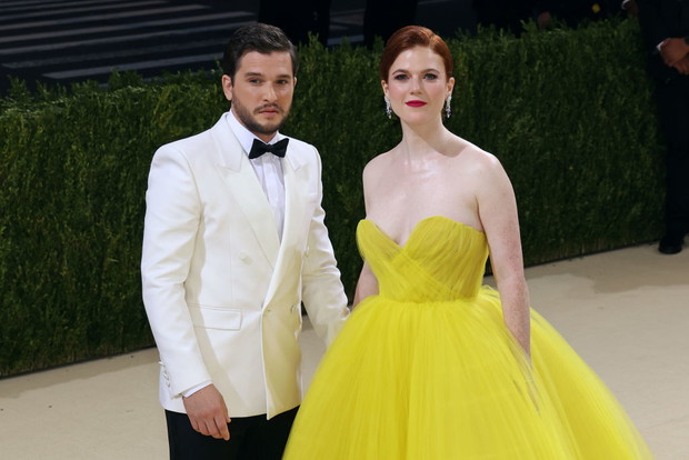 Kit Harington ujawnił, że jego żona Rose Leslie jest w ciąży