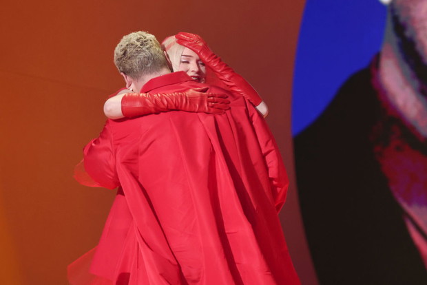 Sam Smith i Kim Petras podczas Grammy 2023