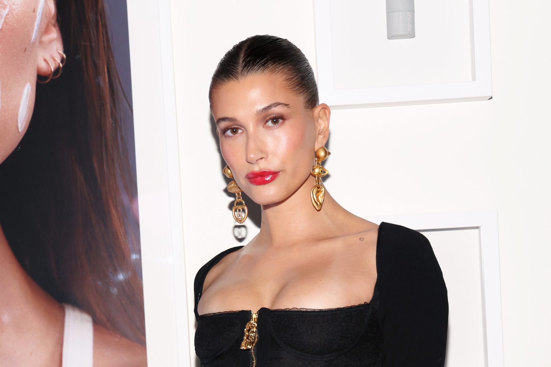 Hailey Bieber