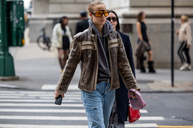 Street style na New York Fashion Week jesień-zima 2023/2024