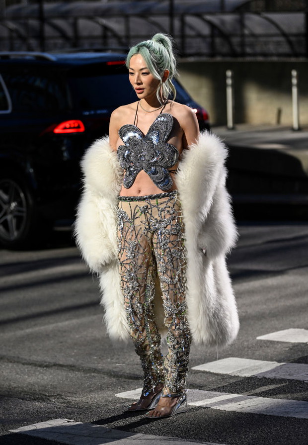Street style na New York Fashion Week jesień-zima 2023/2024
