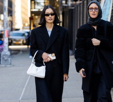 Street style na New York Fashion Week jesień-zima 2023/2024