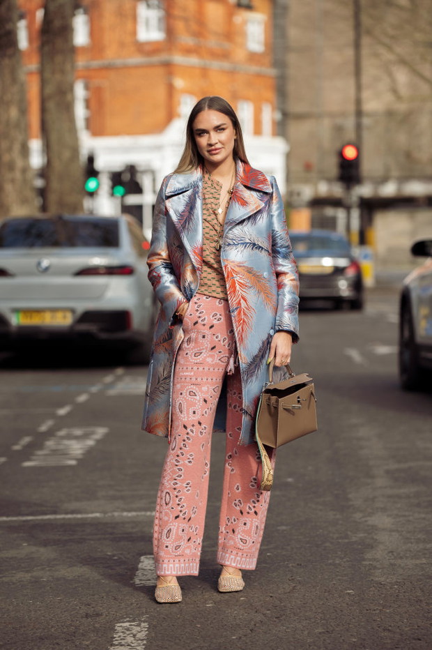 London Fashion Week jesień-zima 2023/2024: street style