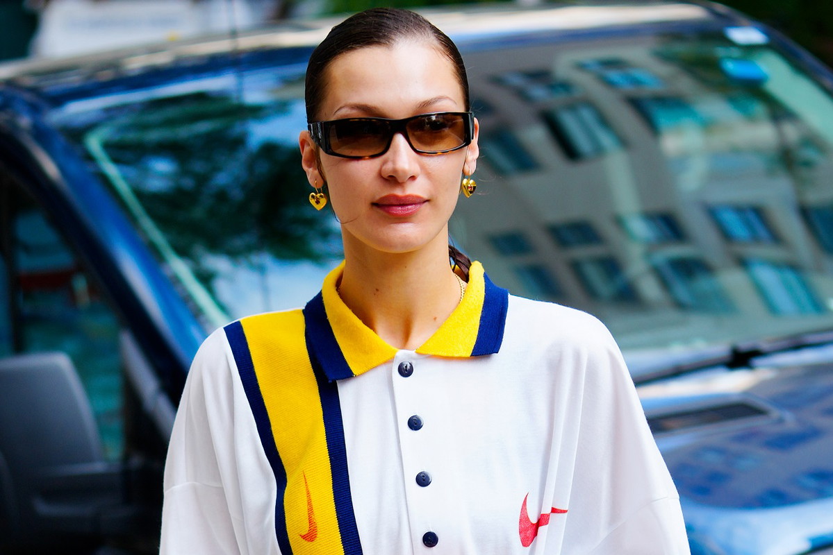 Salomony zdetronizują inne kultowe sneakersy? Bella Hadid już zna odpowiedź, a potwierdzenie można zobaczyć na jej stopach
