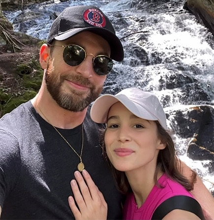 Chris Evans i Alba Baptista
