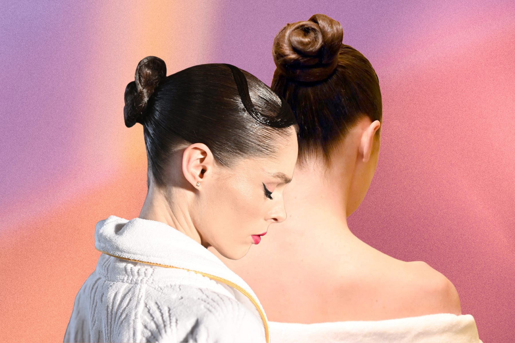 Modne fryzury na wiosnę 2023: rose bun
