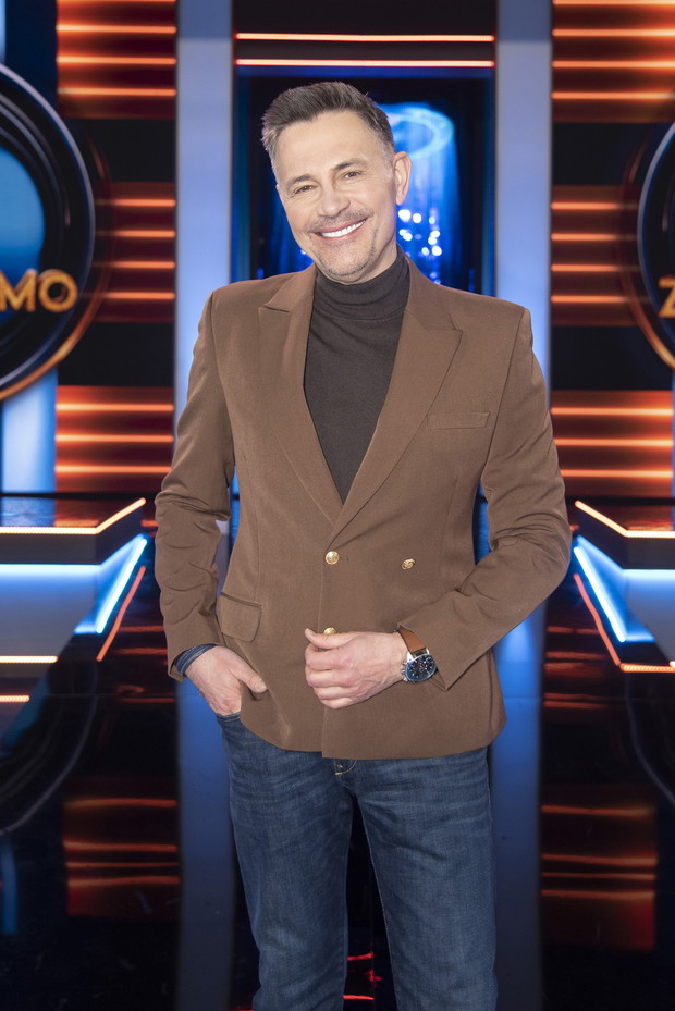 Krzysztof Ibisz na planie programu „Twoja Twarz Brzmi Znajomo”