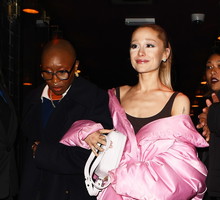 Ariana Grande przerwała milczenie. Odniosła się do okrutnych komentarzy na temat swojego wyglądu